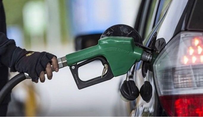 ABD-İran gerilimi pompaya yansıdı: Benzine 2,74 TL zam geliyor