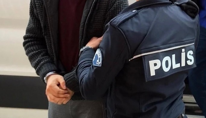 Ankara'da uyuşturucu operasyonu: 200 bin sentetik eczaya el kondu