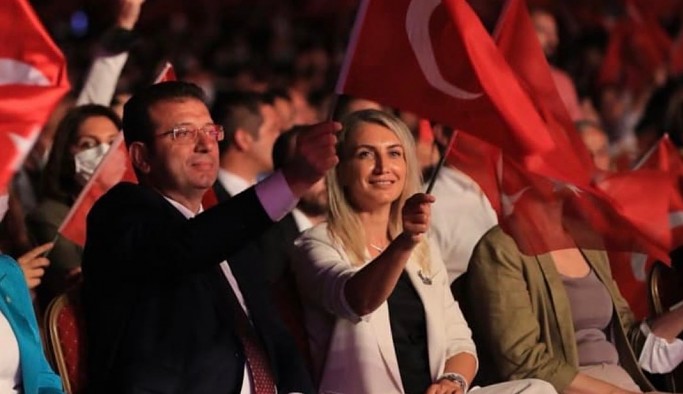 Dilek İmamoğlu, Kılıçdaroğlu'nu 'Allah'a havale etti'