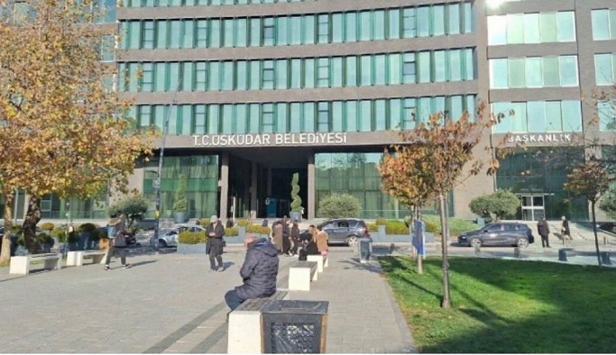Üç gözaltının ardından dört transfer: AKP, Üsküdar'da 'zafere' yakın