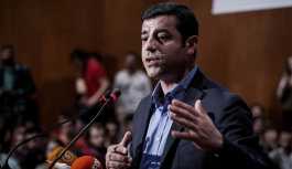 Demirtaş ve Önder'in yargılandığı davada, mahkeme heyeti salonu terk etti