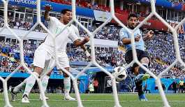 Dünya Kupası'nda Rusya gibi Uruguay da gruptan çıktı