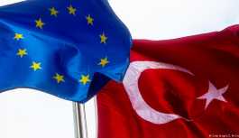Vizesiz Avrupa’nın önündeki en büyük engel: OHAL