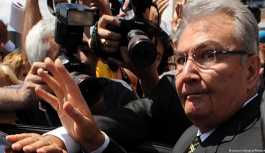 YSK: Deniz Baykal'ın seçilmesine engel bir durum yok