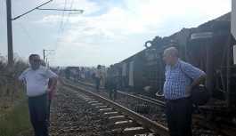 Çorlu'da yolcu treni devrildi... Ölü ve yaralılar var