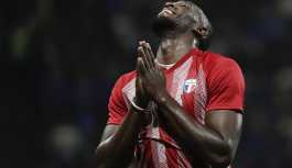 Futbola geçiş yapan Olimpiyat şampiyonu atlet Bolt'a Türkiye'den transfer teklifi iddiası