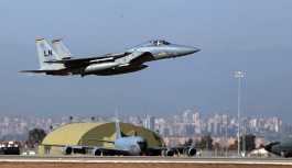 ABD'de F-15 avcı uçakları nükleer bomba atarken görüntülendi