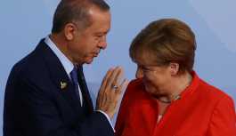 Erdoğan’ın Merkel’e verdiği 136 kişilik liste ortaya çıktı