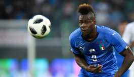 Balotelli'den ırkçılara: Siz bu dünyanın hastalıklı tarafısınız