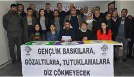 HDP'li gençler 'diz çökmeyeceğiz' mesajı verdi