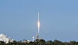 SpaceX, 10 haberleşme uydusunu yörüngeye gönderdi