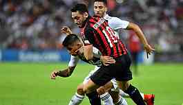 Hakan Çalhanoğlu’ndan Tolgay Arslan açıklaması