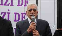 Ahmet Türk'ten kayyumlara: Atla geldiler, yürüyerek gidecekler