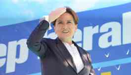 Ey Erdoğan, senin korktuklarından korkmayan Meral Akşener, senden mi korkacak?