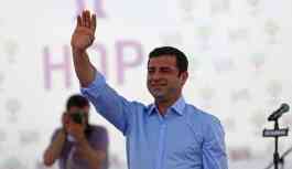 Demirtaş’tan Cumhuriyet çalışanlarına mesaj