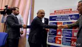 CHP'lilerden Albayrak'a 'çok önemli' protesto