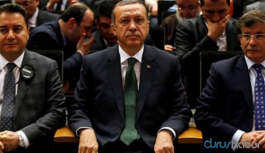 AKP'de Davutoğlu ve Babacan çatlağı! İstifalar durdurulamıyor