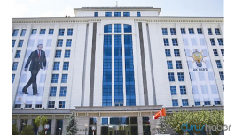 AKP'yi Cumhurbaşkanlığı forsu taşıyan polisler koruyor