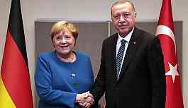 Son dakika: Erdoğan, Merkel ile görüştü!