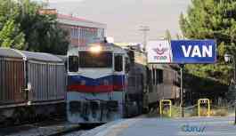 Türkiye coronavirüs salgınından etkilenen İran'a tren seferlerini durdurdu