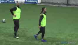 Barcelona'dan halı sahaya! Arda Turan’ın görüntüleri sosyal medyada gündem oldu!
