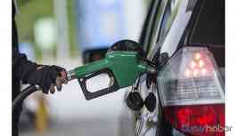 Benzine indirim, motorine zam