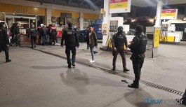 Beyoğlu'nda polise silahlı saldırı