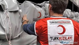 Kızılay karantinaya alınan köyde tarihi geçmiş temizlik ürünü dağıttı