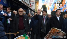 AKP'li Belediye seçim şarkısına 76 bin lira harcadı