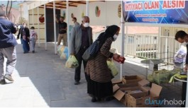AKP’li belediye yardım standına el koydu