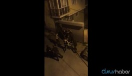 VİDEO - Kolluk şiddeti durmuyor! Eyüp'te ekmek almaya dışarı çıkan vatandaşa polis ve bekçilerden meydan dayağı!