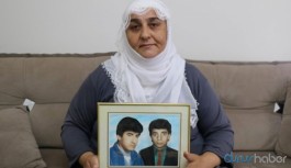20 yıl aradıkları cenazeyi bu kez de kaldırıma gömülü halde buldular