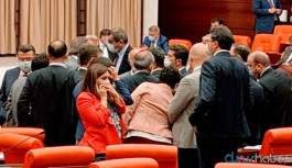 Devlet Bahçeli devreye girdi, Özgür Özel'den özür dilendi