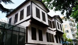 Atatürk'ün evini soykırım müzesine dönüştürülmesini önerdiler