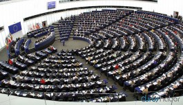 Avrupa Parlamentosu'nda Türkiye sert eleştirildi