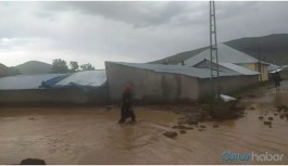 Patnos’ta sel: 3 köyde dere taştı