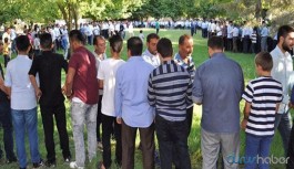 İki ilde toplu bayramlaşma  yasaklandı