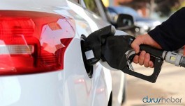 Benzine beklenen büyük zam geldi