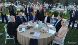 Dört genel başkan düğünde buluştu