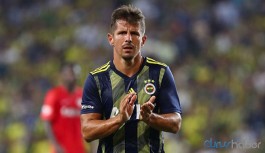 Emre Belözoğlu yazdığı mektupla futbolu bıraktı