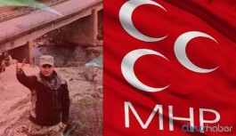 Musa Orhan'ın 'bozkurt' işaretli fotoğrafına MHP'den açıklama