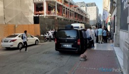 Amerikalı gazeteci İstanbul'da aracında ölü bulundu