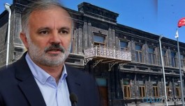 Bilgen'in istifa kararının ardından Kars Belediyesinde sıcak gelişme