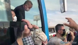 'Çay Erdoğan'dan, askıda ekmek Bahçeli'den, bedava yaşıyoruz valla!'