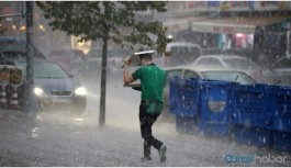 İstanbul’da yağış yaşamı felç etti