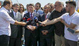 Adalet Bakanı’ndan Özgür Özel'in “İBB davası borsası” iddiasına yanıt: Savunma yapılacak yer miting meydanları değildir, elindeki belgeleri neden bekletiyorsun?