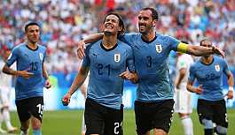 Uruguay 90. dakikada gelen golle Rusya'yı...