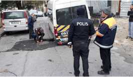 Bakırköy'de yol çöktü