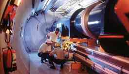 CERN ‘Kadın fizikçiler erkekler kadar iyi değil’ diyen profesörün işine son verdi
