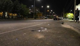 Diyarbakır'da motosikletli polis çocuklara...